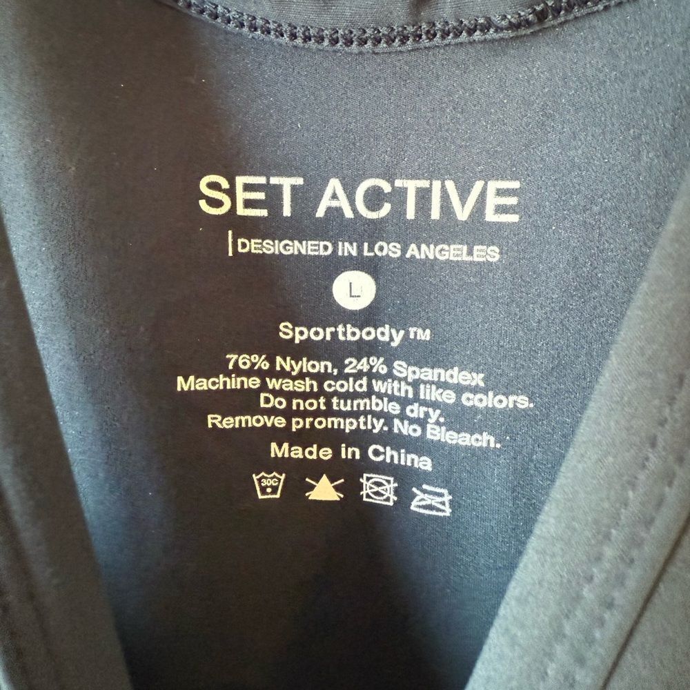 Set Active Shortysuit - Picture 6 of 6
